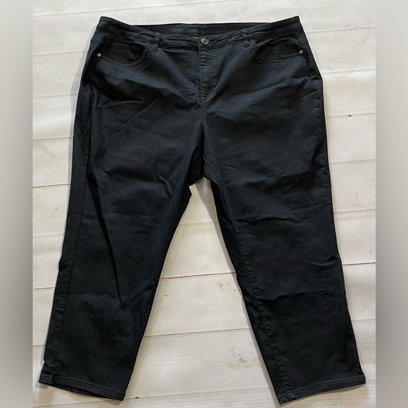 Womans Lane Bryant Black Jeans Size 26 - Picture 1 of 3